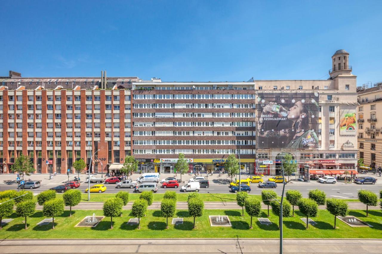 Modernized Unique Huge On 135sqm Appartement *