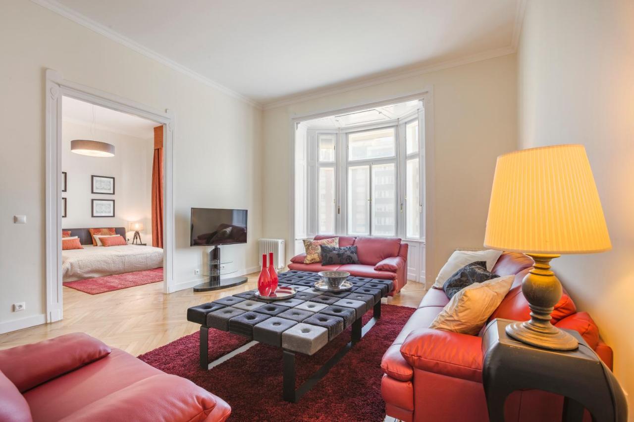 Modernized Unique Huge On 135sqm * Budapeszt