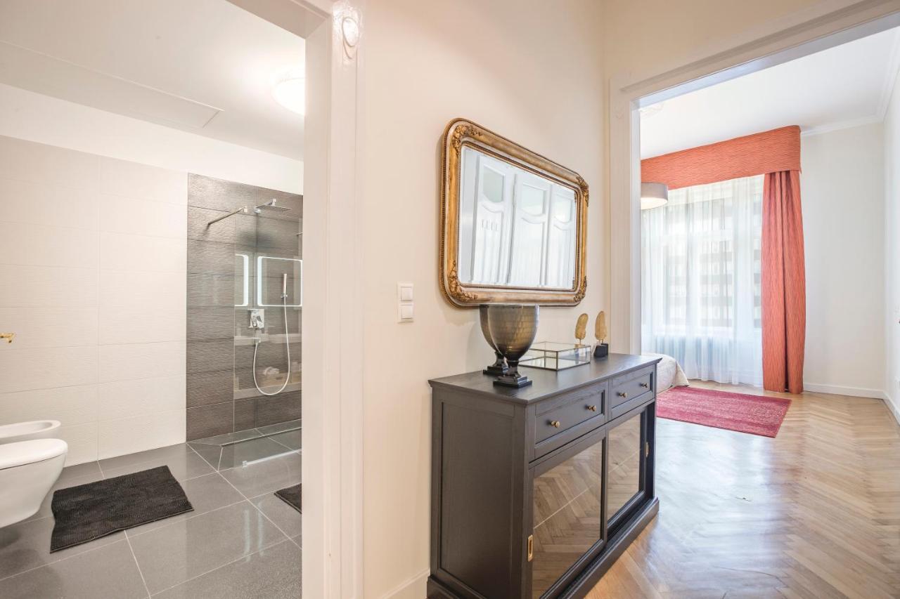 Modernized Unique Huge On 135sqm Budapeszt